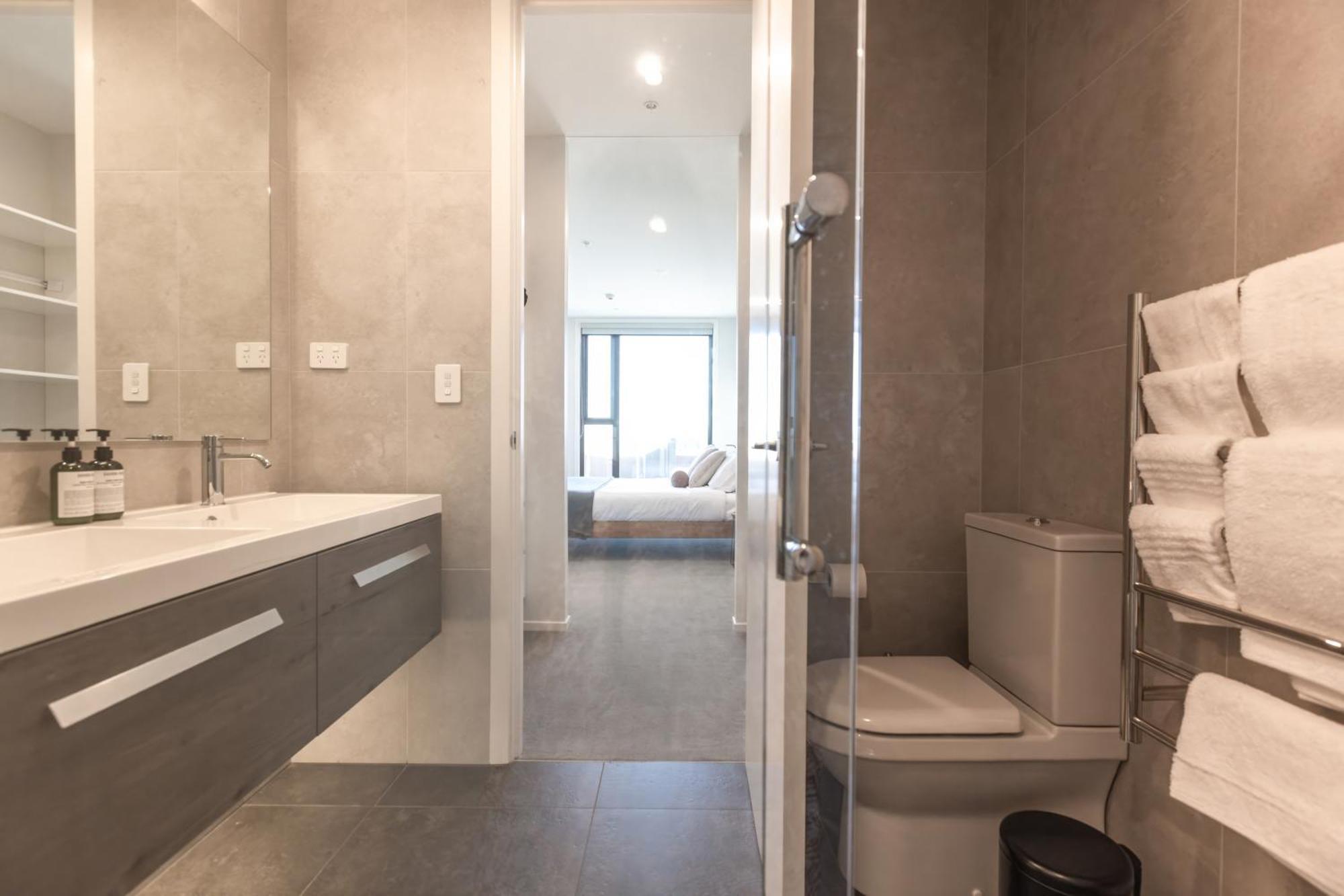 Luxury 2 Bedroom Cbd Apartment With Free Parking Christchurch Ngoại thất bức ảnh